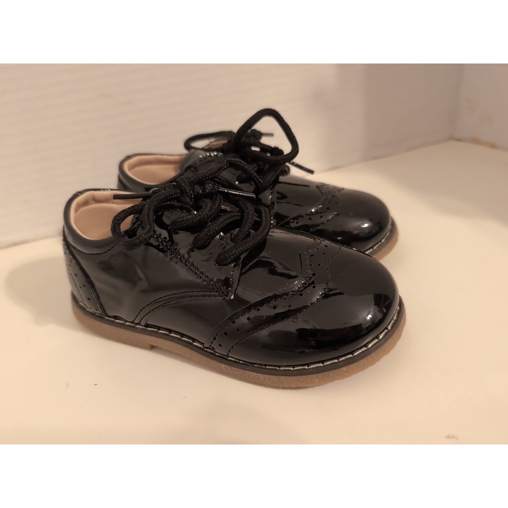NEW Meckior Black Faux Patent Leather Dressy Lace Up‎ Toddler Shoes Size 9.5/26